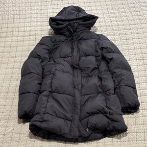 H&M Women’s Black Hooded Puffer Jacket Size S